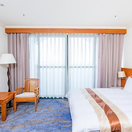 Yaling Hotel Magong Exterior foto